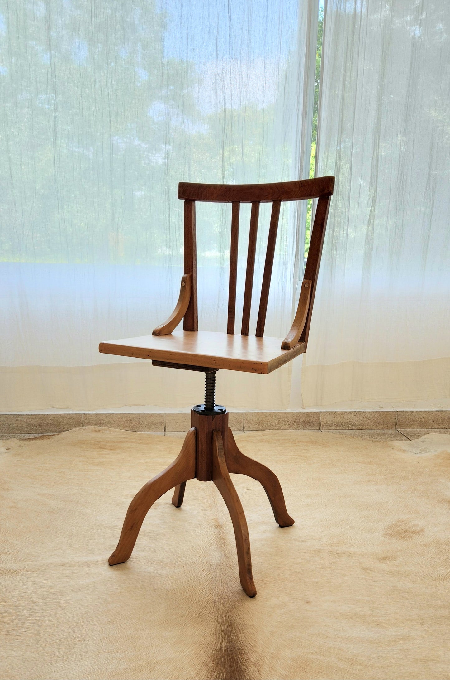Silla giratoria II