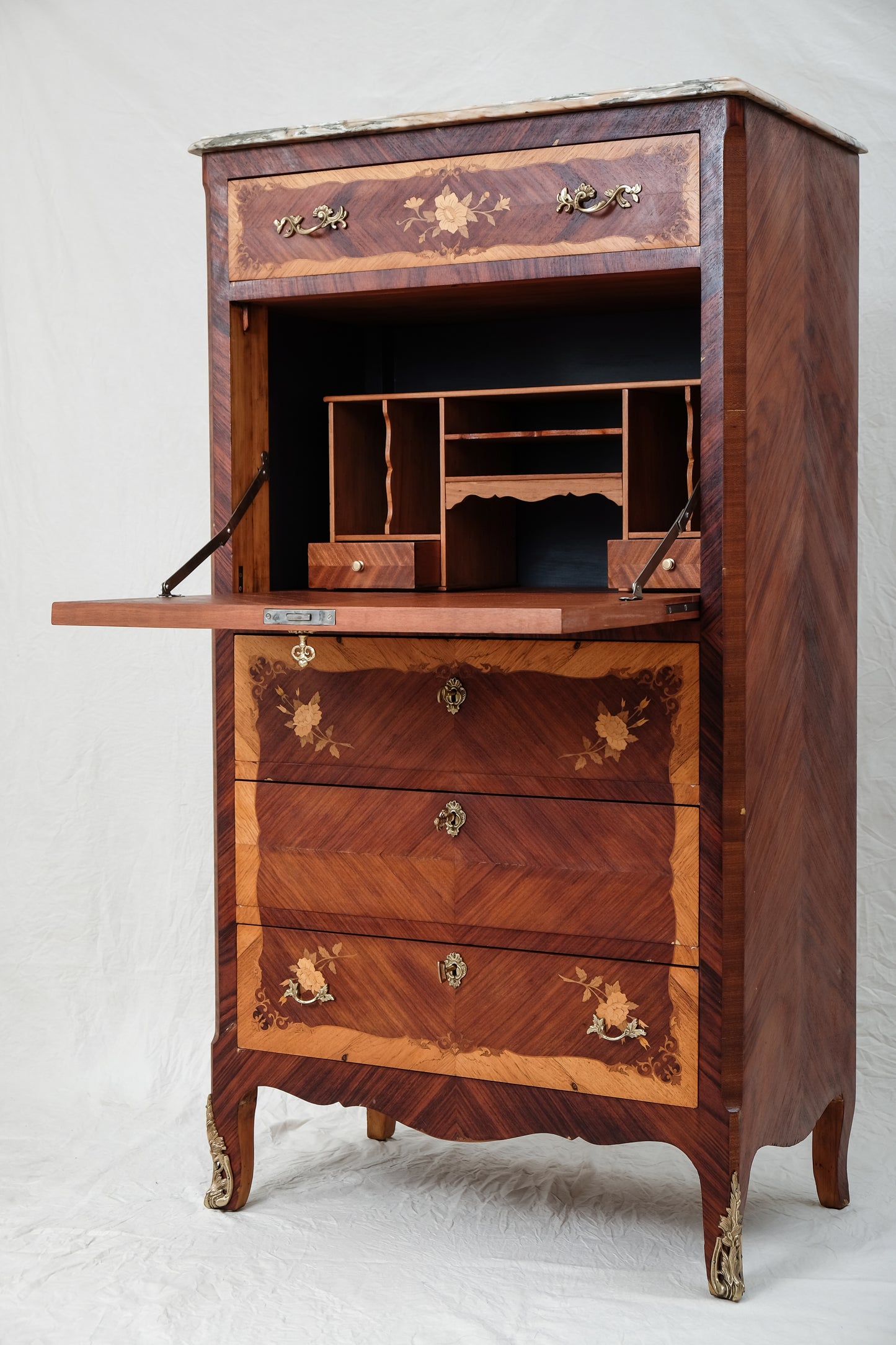 Chiffonier Luis XV